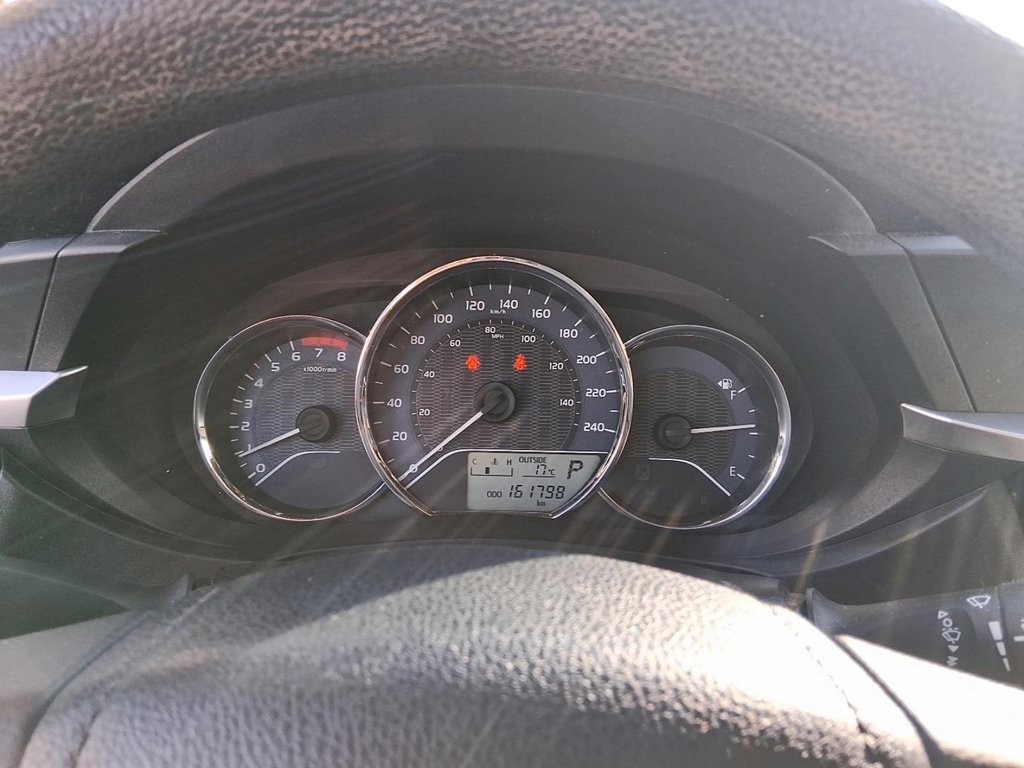 2014 Toyota Corolla 4-door Sedan CE 4A in Stratford, Ontario - 14 - w1024h768px