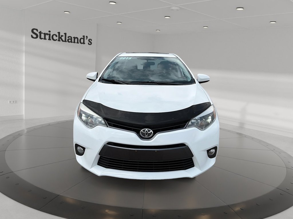 2015 Toyota Corolla 4-door Sedan CE 4A in Stratford, Ontario - 2 - w1024h768px