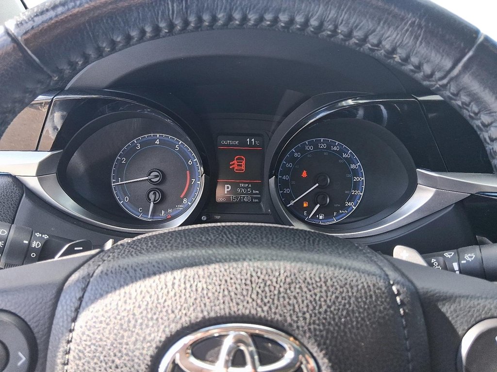 2016 Toyota Corolla 4-door Sedan S CVTi-S in Stratford, Ontario - 14 - w1024h768px