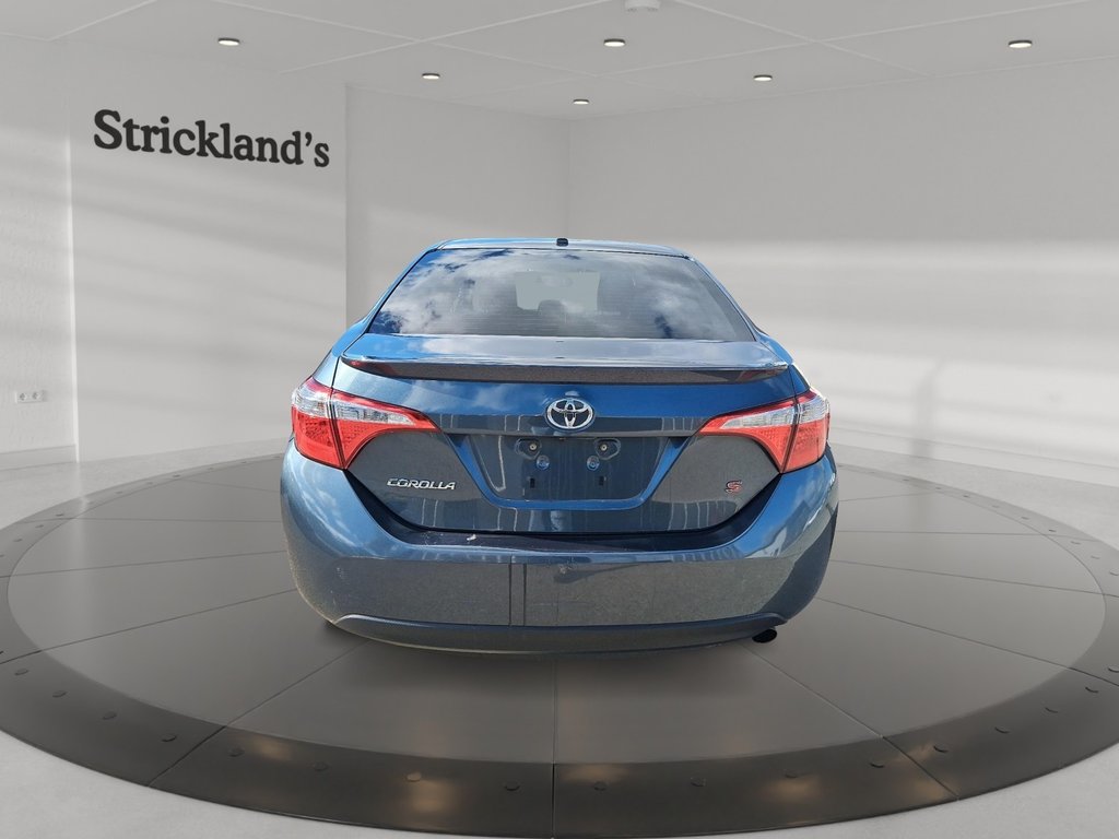 2016 Toyota Corolla 4-door Sedan S CVTi-S in Stratford, Ontario - 3 - w1024h768px