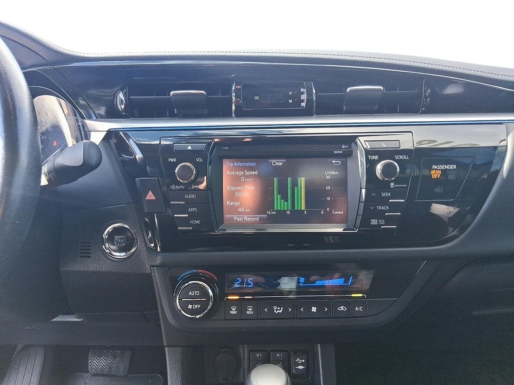 2016 Toyota Corolla 4-door Sedan S CVTi-S in Stratford, Ontario - 15 - w1024h768px