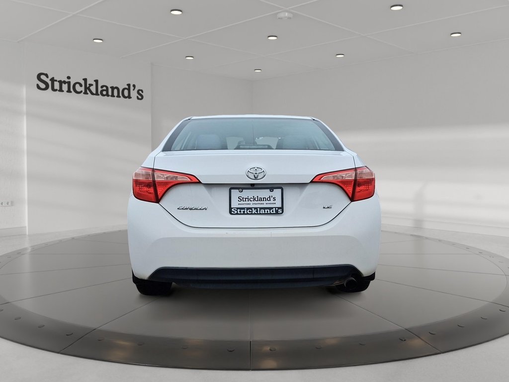 2017 Toyota Corolla 4-door Sedan LE CVTi-S in Stratford, Ontario - 3 - w1024h768px