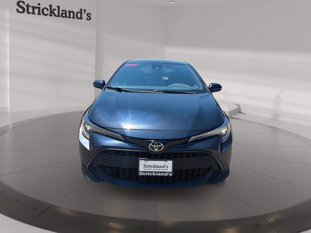 2019 Toyota Corolla Hatchback CVT in Stratford, Ontario - 2 - w1024h768px