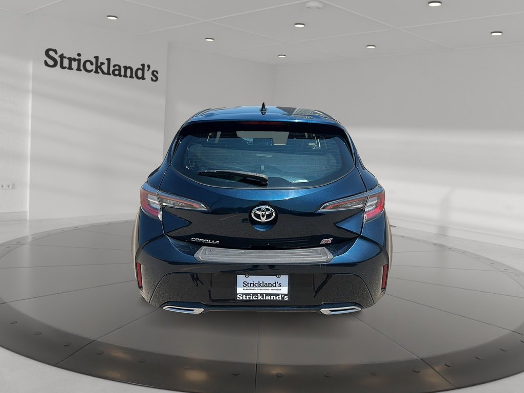 2019 Toyota Corolla Hatchback CVT in Stratford, Ontario - 3 - w1024h768px