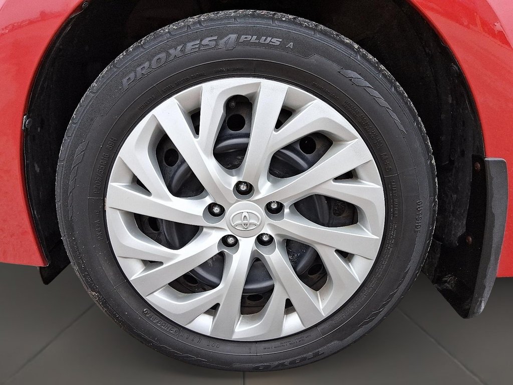 2019 Toyota Corolla 4-door Sedan LE CVTi-S in Stratford, Ontario - 7 - w1024h768px