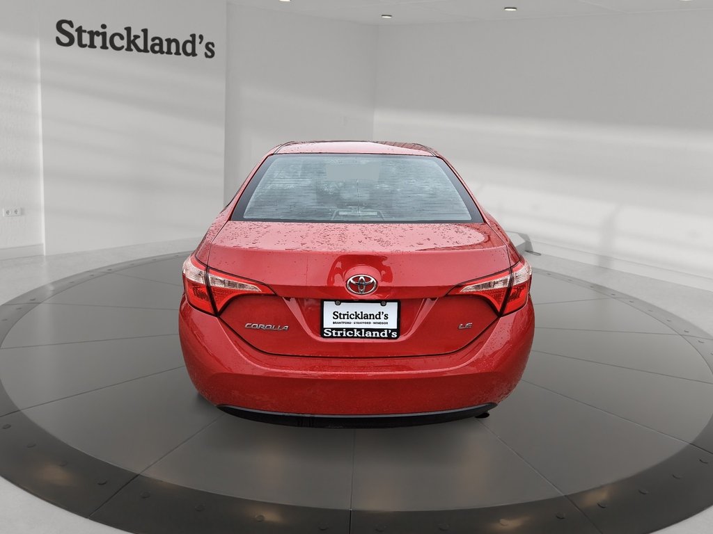 2019 Toyota Corolla 4-door Sedan LE CVTi-S in Stratford, Ontario - 3 - w1024h768px