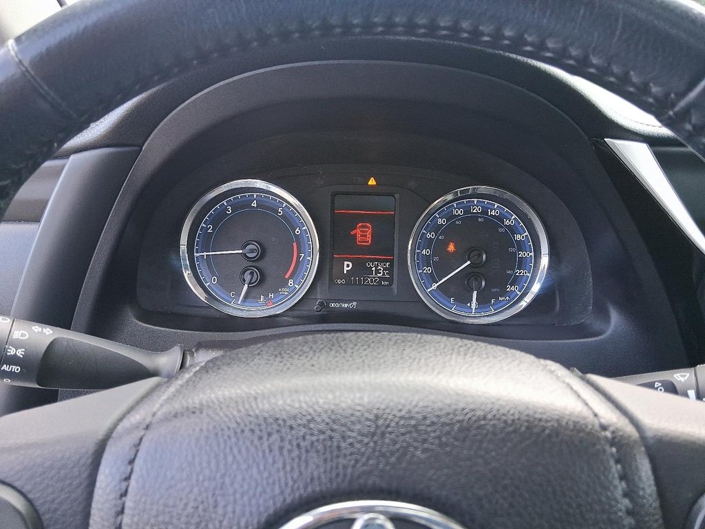 2019 Toyota Corolla 4-door Sedan LE CVTi-S in Stratford, Ontario - 14 - w1024h768px