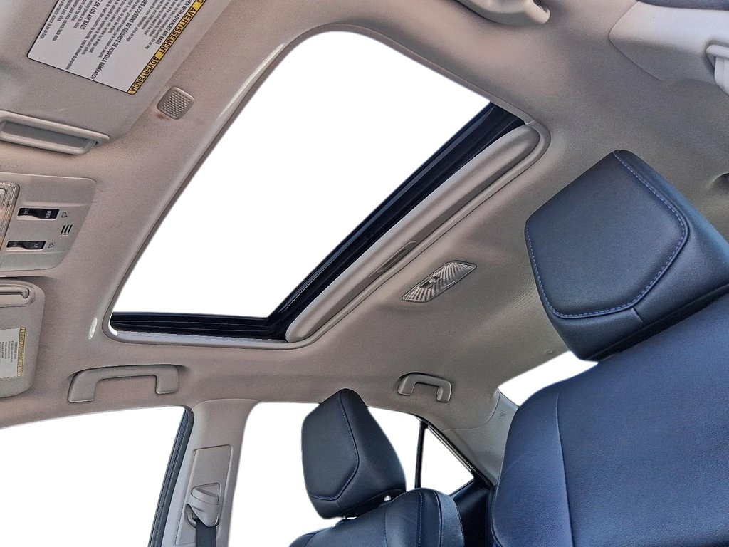 2019 Toyota Corolla 4-door Sedan SE CVTi-S in Stratford, Ontario - 16 - w1024h768px