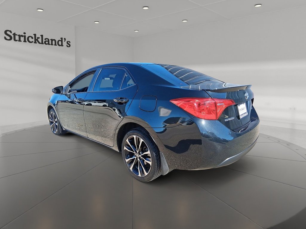 2019 Toyota Corolla 4-door Sedan SE CVTi-S in Stratford, Ontario - 4 - w1024h768px