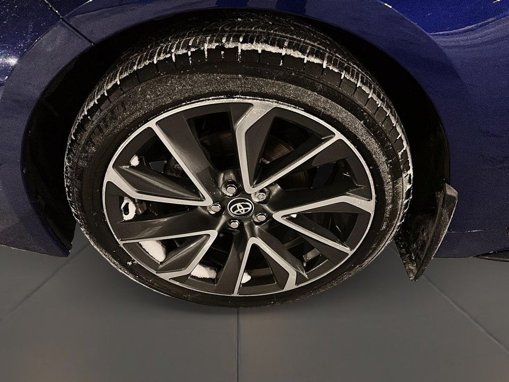 2020 Toyota Corolla 4-door Sedan SE CVT in Stratford, Ontario - 6 - w1024h768px