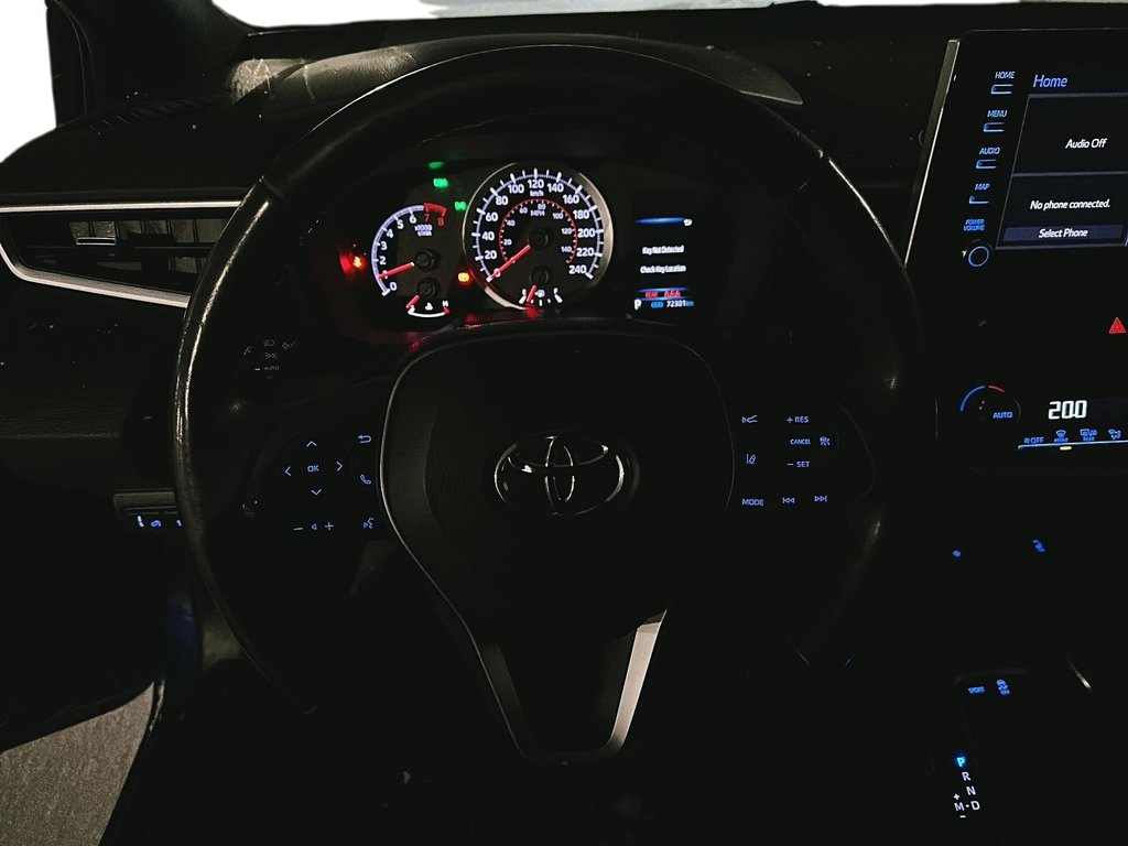 2020 Toyota Corolla 4-door Sedan SE CVT in Stratford, Ontario - 10 - w1024h768px