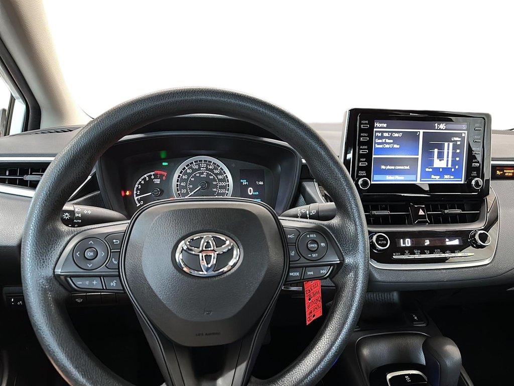 2020 Toyota Corolla 4-door Sedan LE CVT in Stratford, Ontario - 13 - w1024h768px