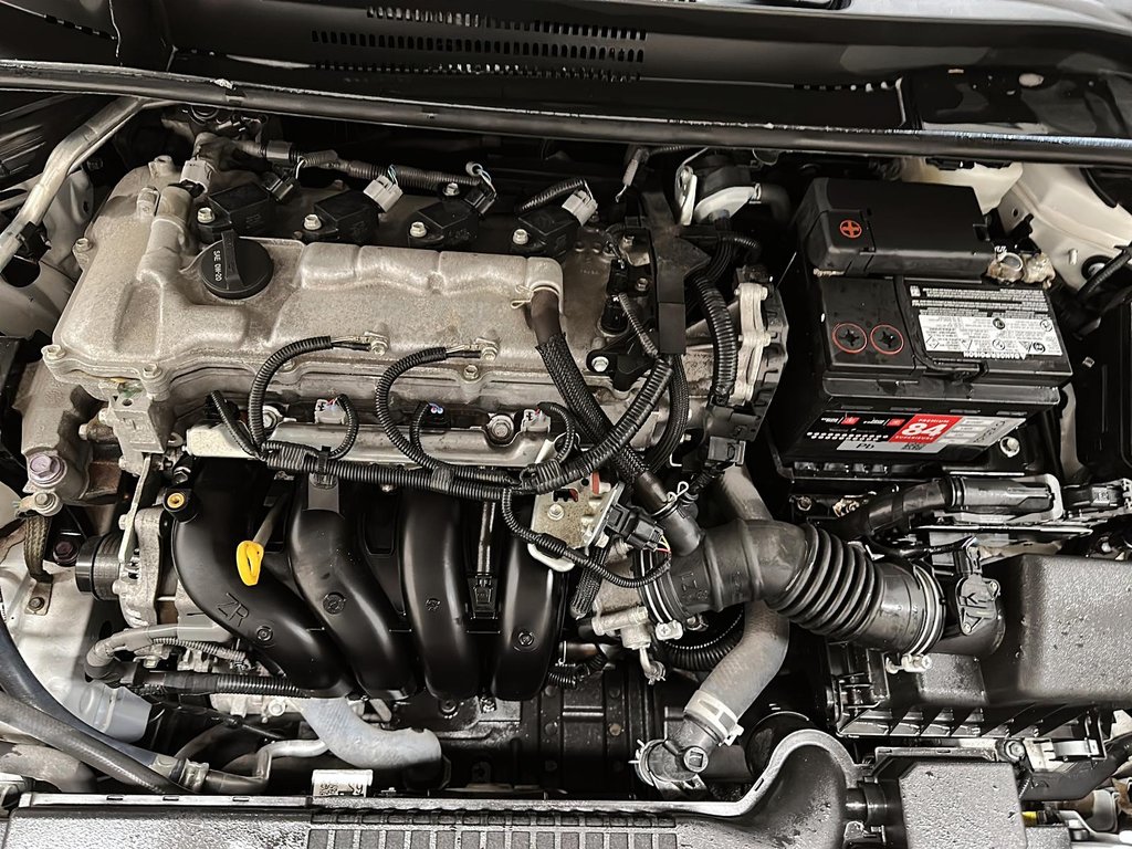 2020 Toyota Corolla 4-door Sedan LE CVT in Stratford, Ontario - 7 - w1024h768px