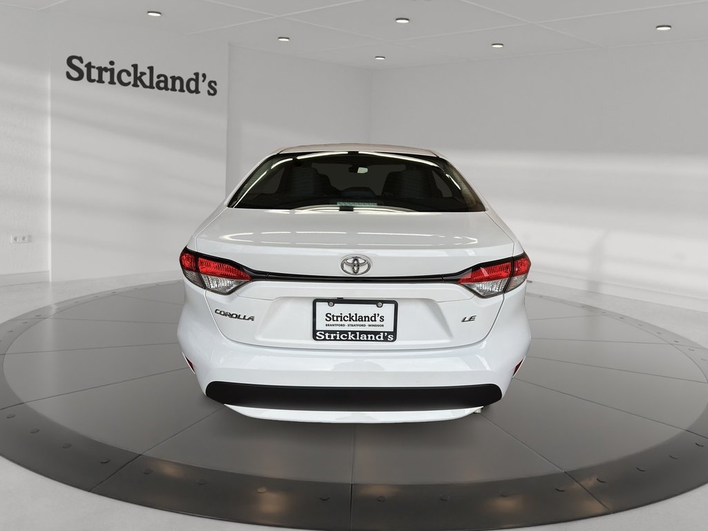 2020 Toyota Corolla 4-door Sedan LE CVT in Stratford, Ontario - 3 - w1024h768px