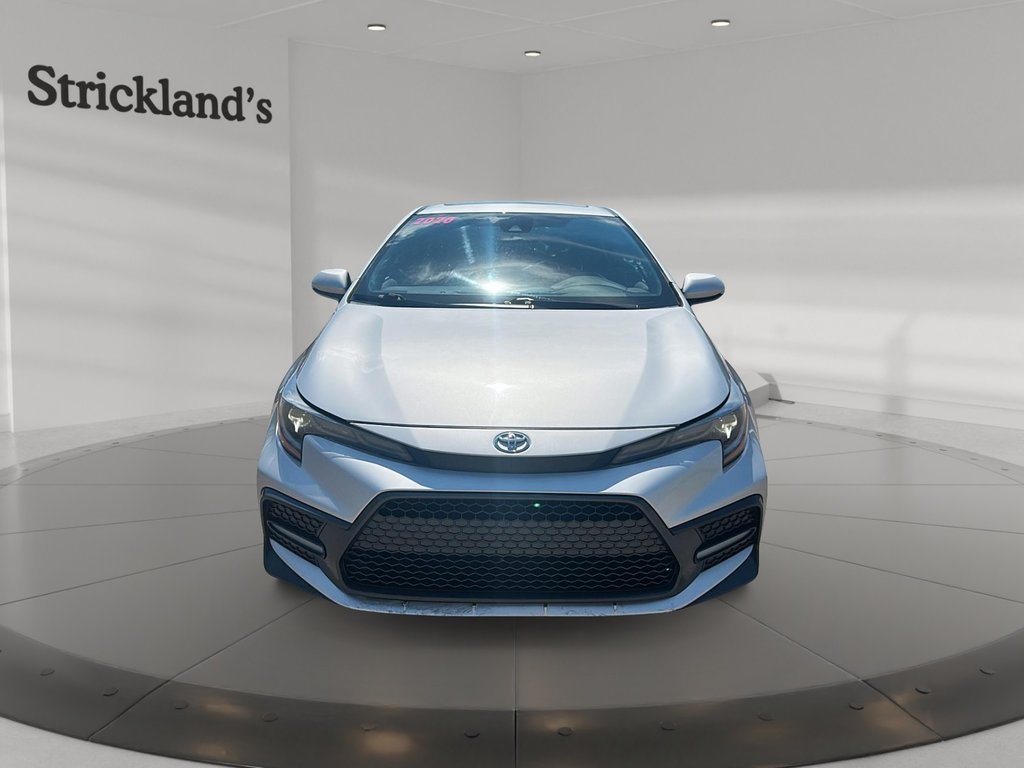 2020 Toyota Corolla 4-door Sedan SE CVT in Stratford, Ontario - 2 - w1024h768px