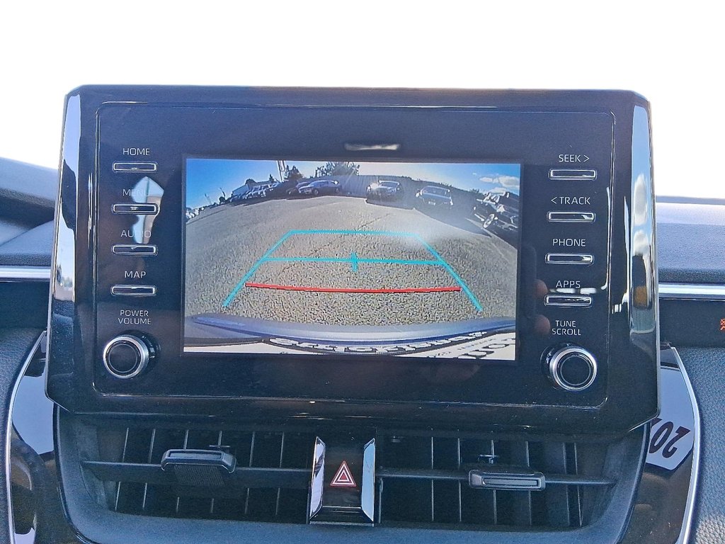 2020 Toyota Corolla 4-door Sedan L 6M in Stratford, Ontario - 17 - w1024h768px