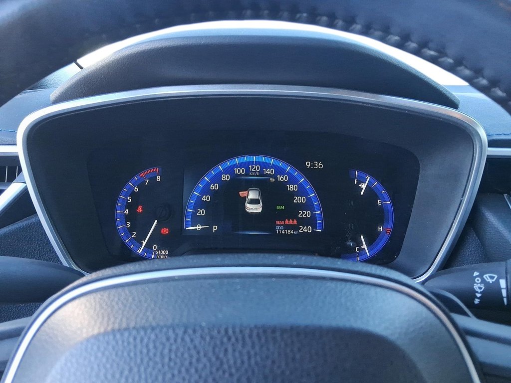 2020 Toyota Corolla 4-door Sedan XSE CVT in Stratford, Ontario - 14 - w1024h768px