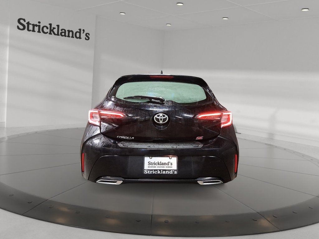 2020 Toyota Corolla Hatchback CVT in Stratford, Ontario - 3 - w1024h768px