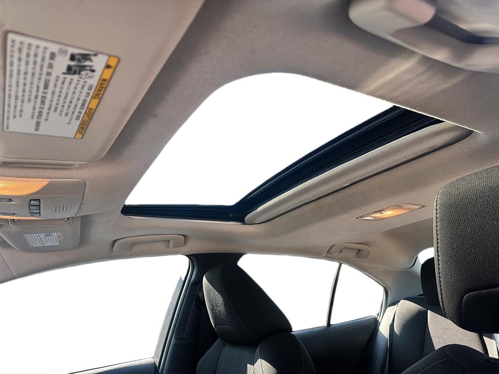 2021 Toyota Corolla LE CVT in Stratford, Ontario - 15 - w1024h768px