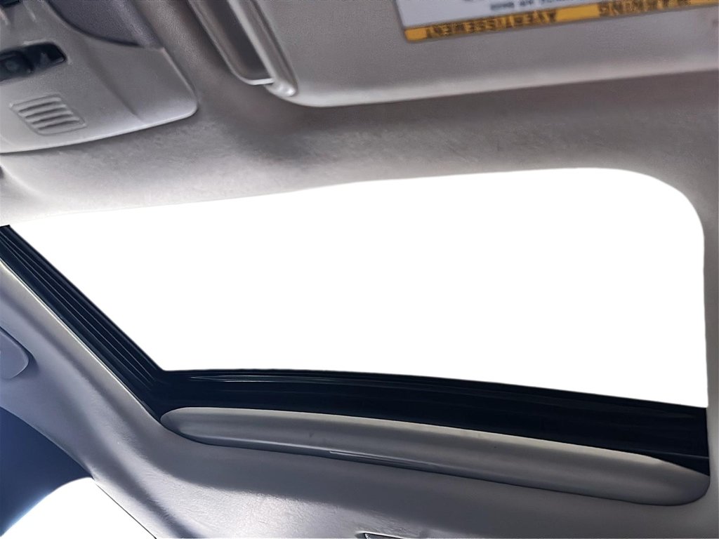 2021 Toyota Corolla LE CVT in Stratford, Ontario - 16 - w1024h768px