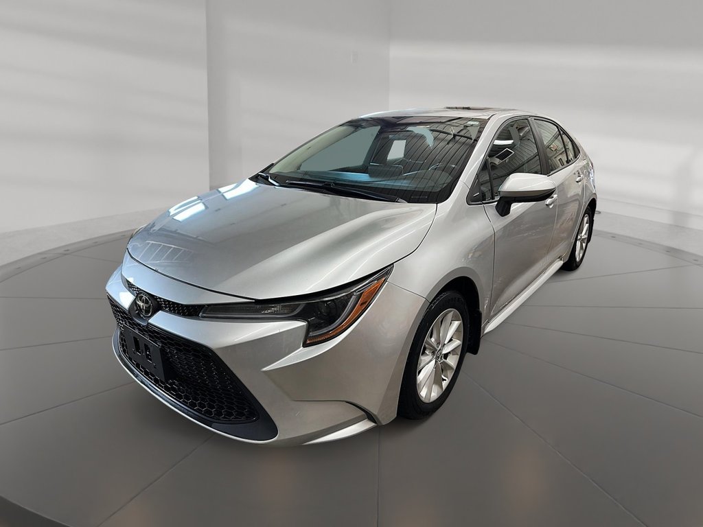2021 Toyota Corolla LE CVT in Stratford, Ontario - 1 - w1024h768px