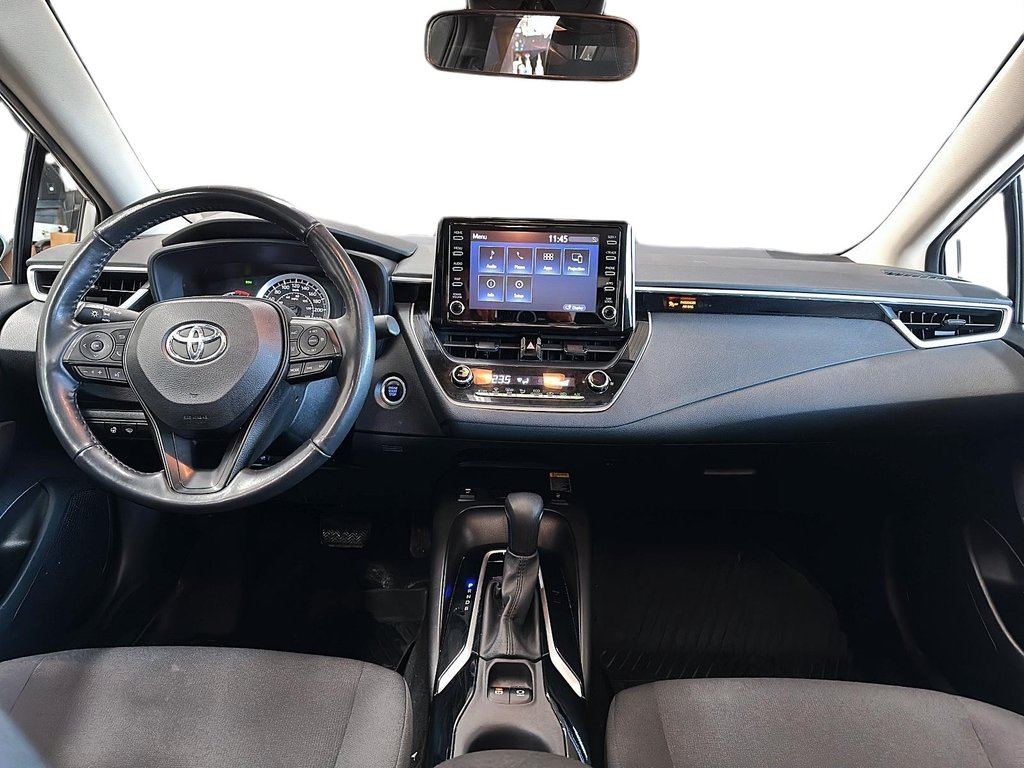 2021 Toyota Corolla LE CVT in Stratford, Ontario - 9 - w1024h768px