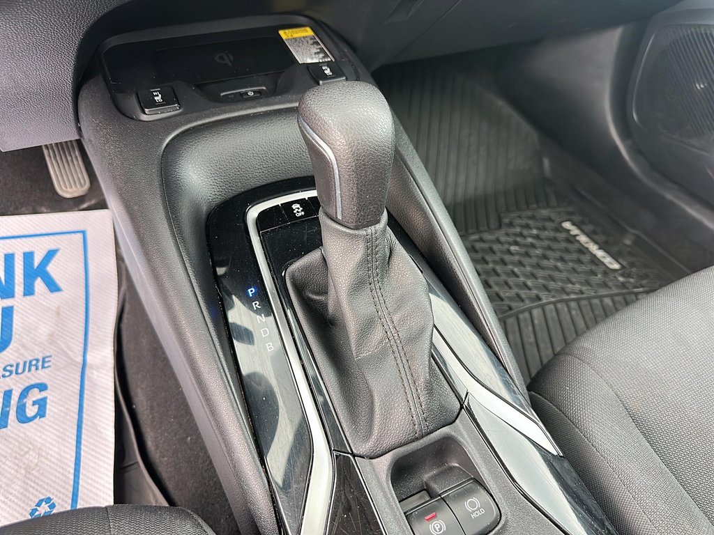 2021 Toyota Corolla LE CVT in Stratford, Ontario - 14 - w1024h768px