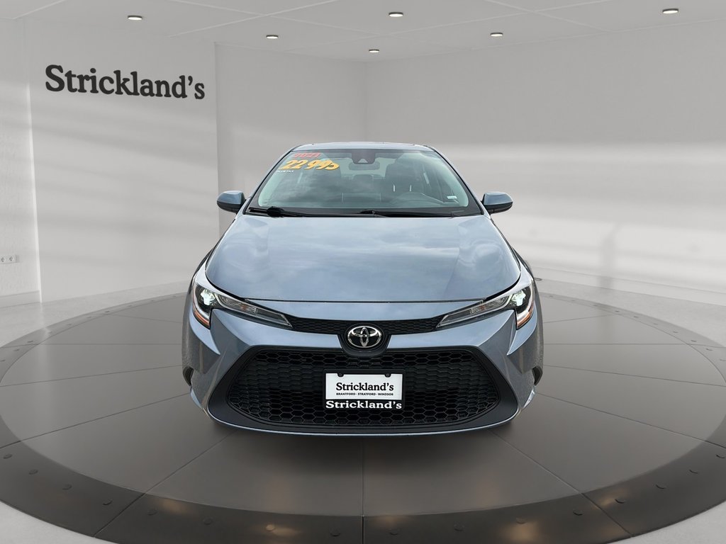 2021 Toyota Corolla LE CVT in Stratford, Ontario - 2 - w1024h768px