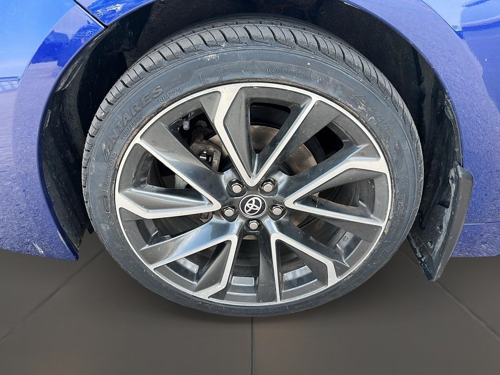 2022 Toyota Corolla SE 6M in Stratford, Ontario - 7 - w1024h768px