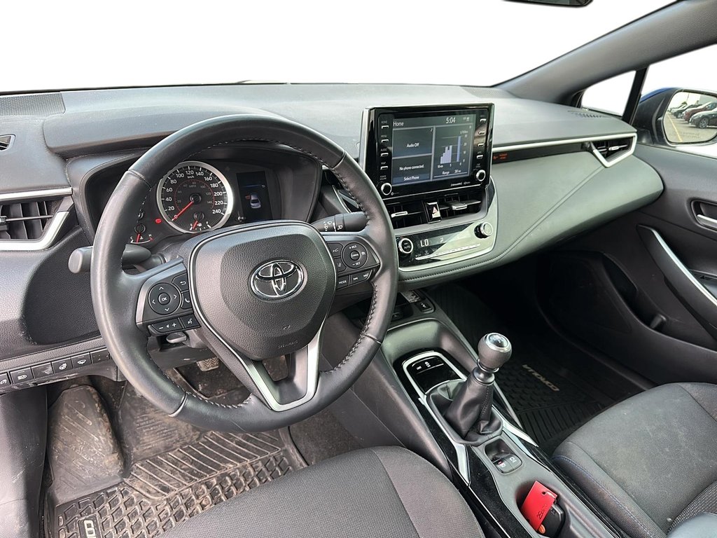 2022 Toyota Corolla SE 6M in Stratford, Ontario - 9 - w1024h768px