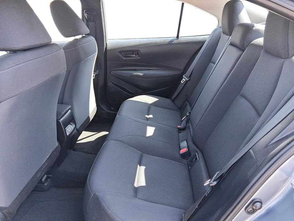 2023 Toyota Corolla LE CVT in Stratford, Ontario - 9 - w1024h768px