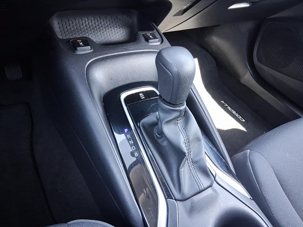 2023 Toyota Corolla LE CVT in Stratford, Ontario - 16 - w1024h768px