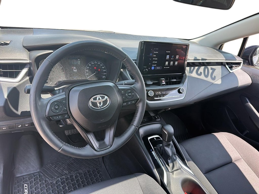 2024 Toyota Corolla LE CVT in Stratford, Ontario - 9 - w1024h768px