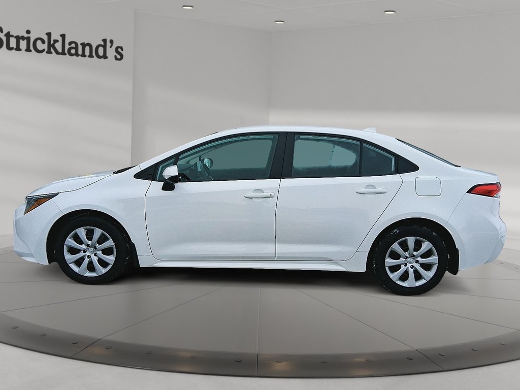 2024 Toyota Corolla LE CVT in Stratford, Ontario - 5 - w1024h768px