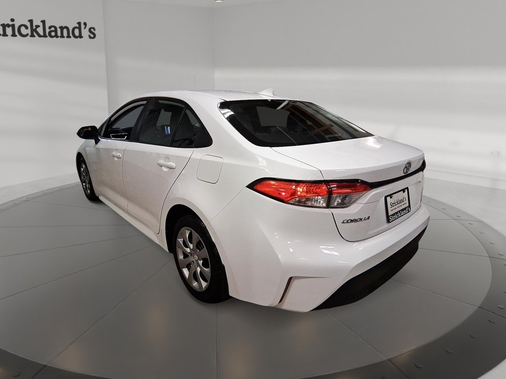 2024 Toyota Corolla LE CVT in Stratford, Ontario - 4 - w1024h768px
