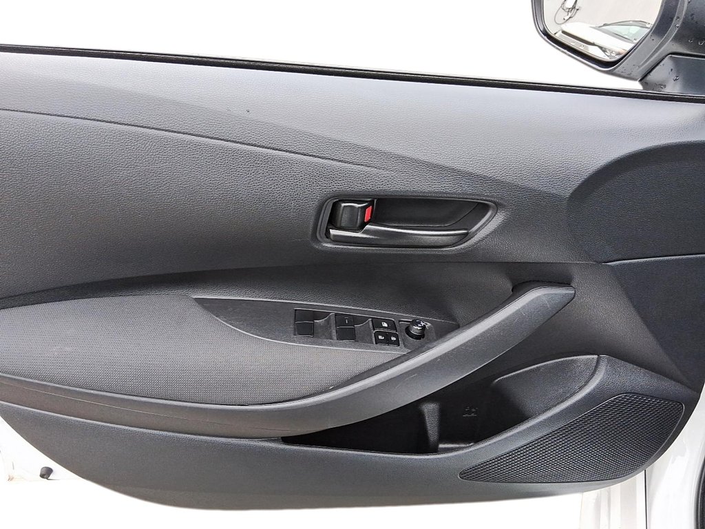 2024 Toyota Corolla LE CVT in Stratford, Ontario - 11 - w1024h768px
