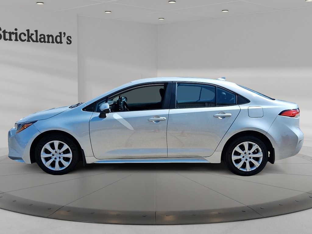 2024 Toyota Corolla LE CVT in Stratford, Ontario - 5 - w1024h768px
