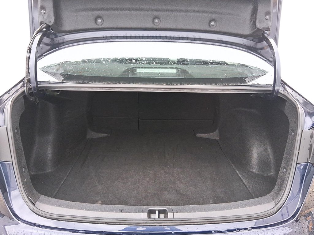 2024 Toyota Corolla LE CVT in Stratford, Ontario - 6 - w1024h768px