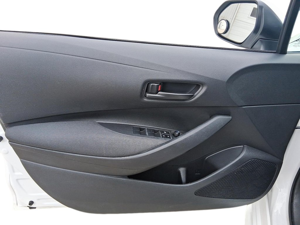 2024 Toyota Corolla LE CVT in Stratford, Ontario - 11 - w1024h768px