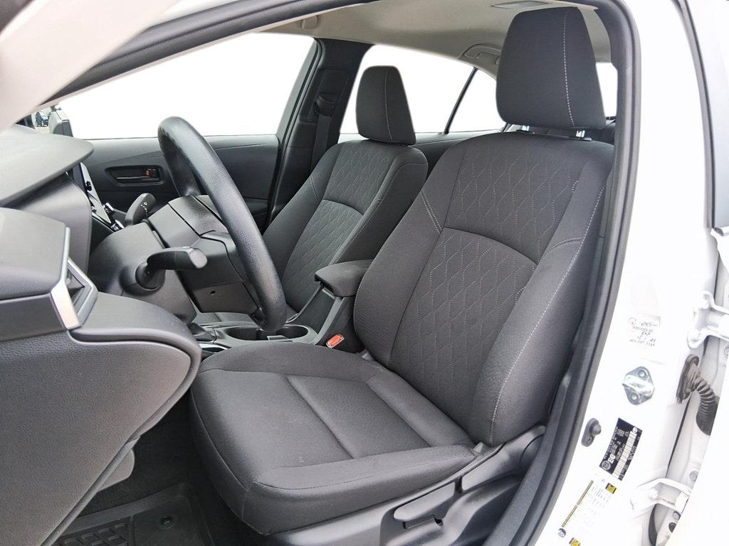 2024 Toyota Corolla LE CVT in Stratford, Ontario - 8 - w1024h768px