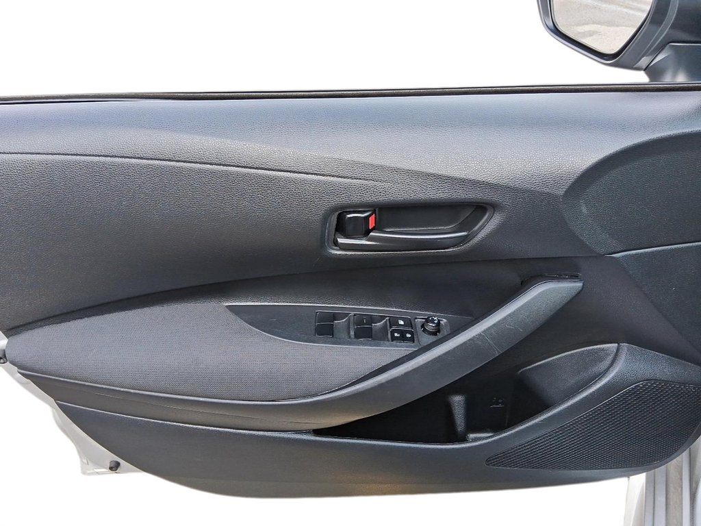 2024 Toyota Corolla LE CVT in Stratford, Ontario - 11 - w1024h768px