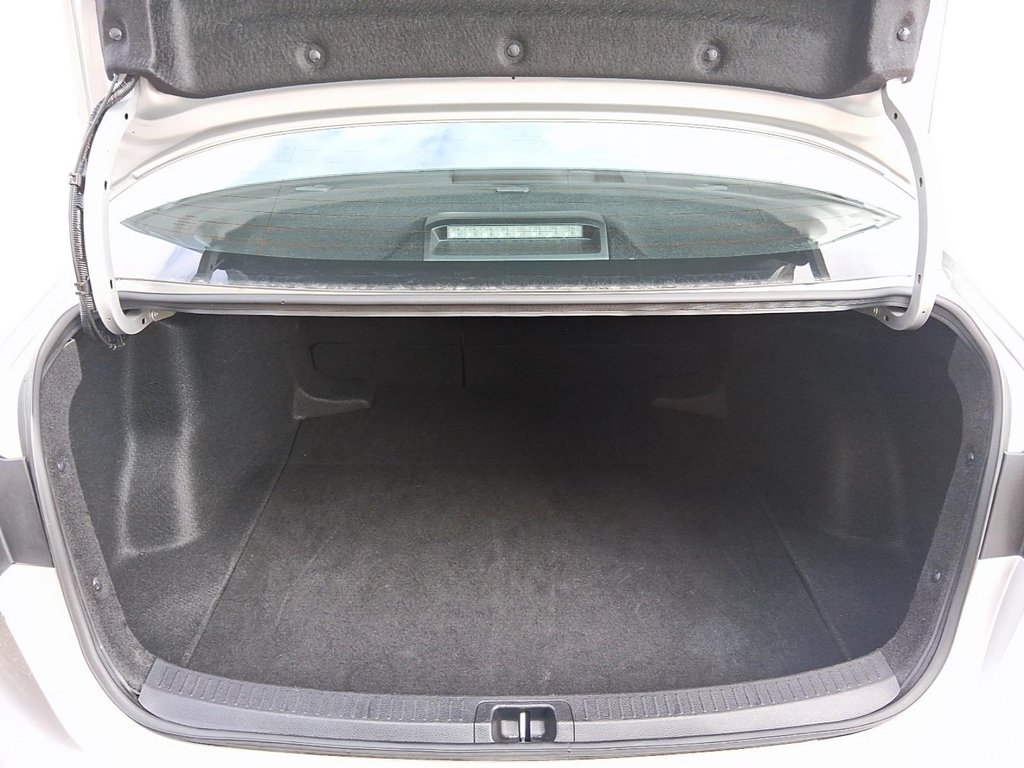 2024 Toyota Corolla LE CVT in Stratford, Ontario - 6 - w1024h768px