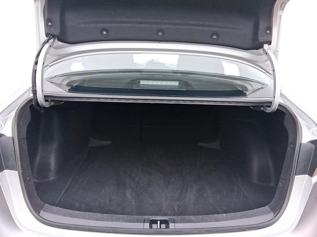 2024 Toyota Corolla LE CVT in Stratford, Ontario - 6 - w1024h768px