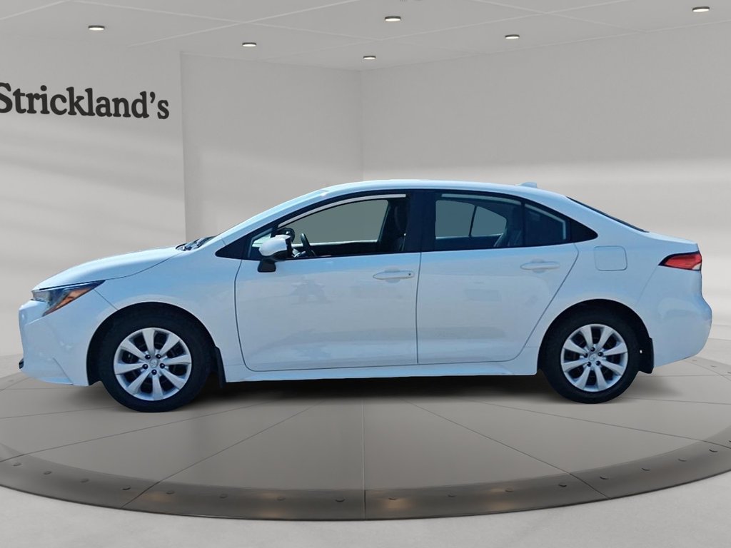 2024 Toyota Corolla LE CVT in Stratford, Ontario - 5 - w1024h768px
