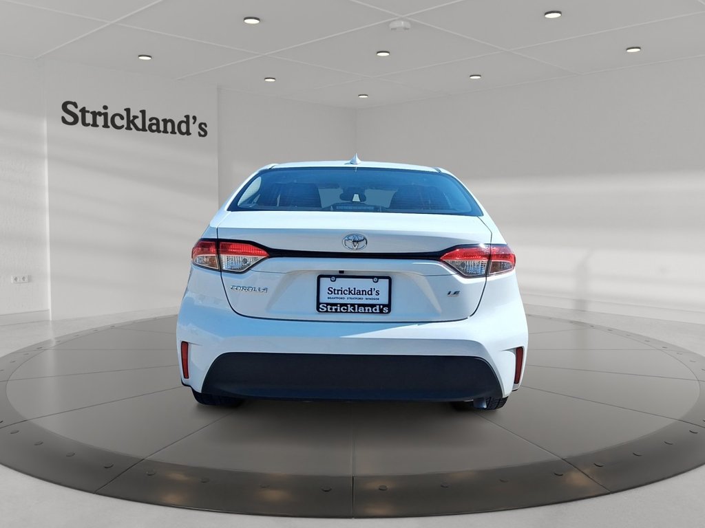 2024 Toyota Corolla LE CVT in Stratford, Ontario - 3 - w1024h768px