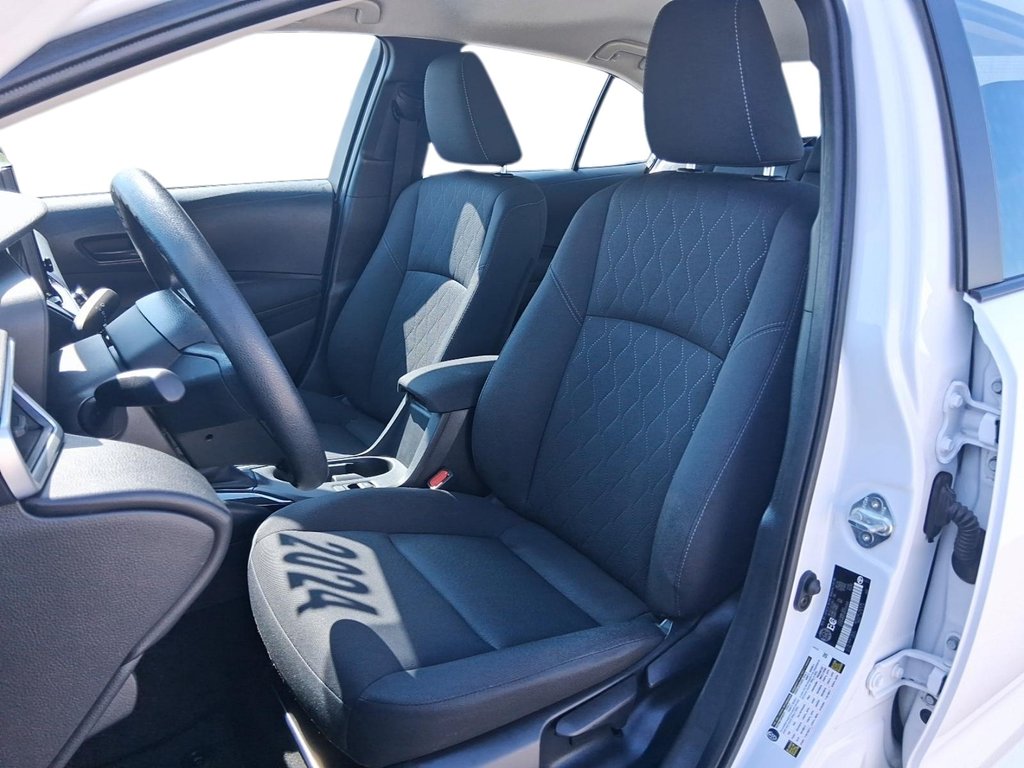 2024 Toyota Corolla LE CVT in Stratford, Ontario - 8 - w1024h768px