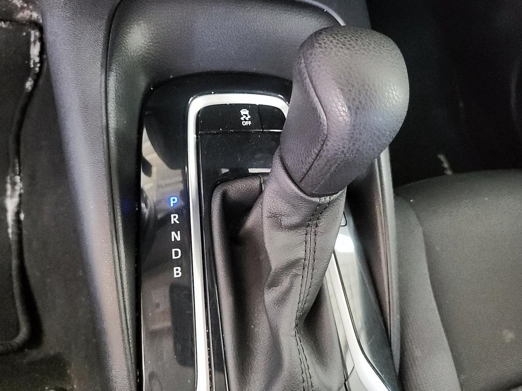 2024 Toyota Corolla LE CVT in Stratford, Ontario - 14 - w1024h768px