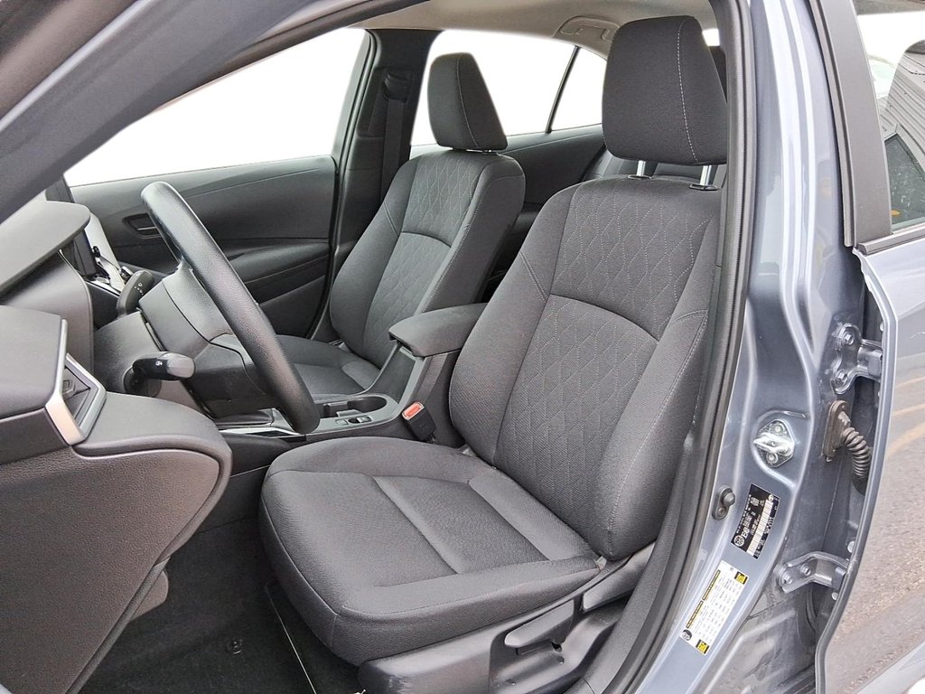 2024 Toyota Corolla LE CVT in Stratford, Ontario - 8 - w1024h768px