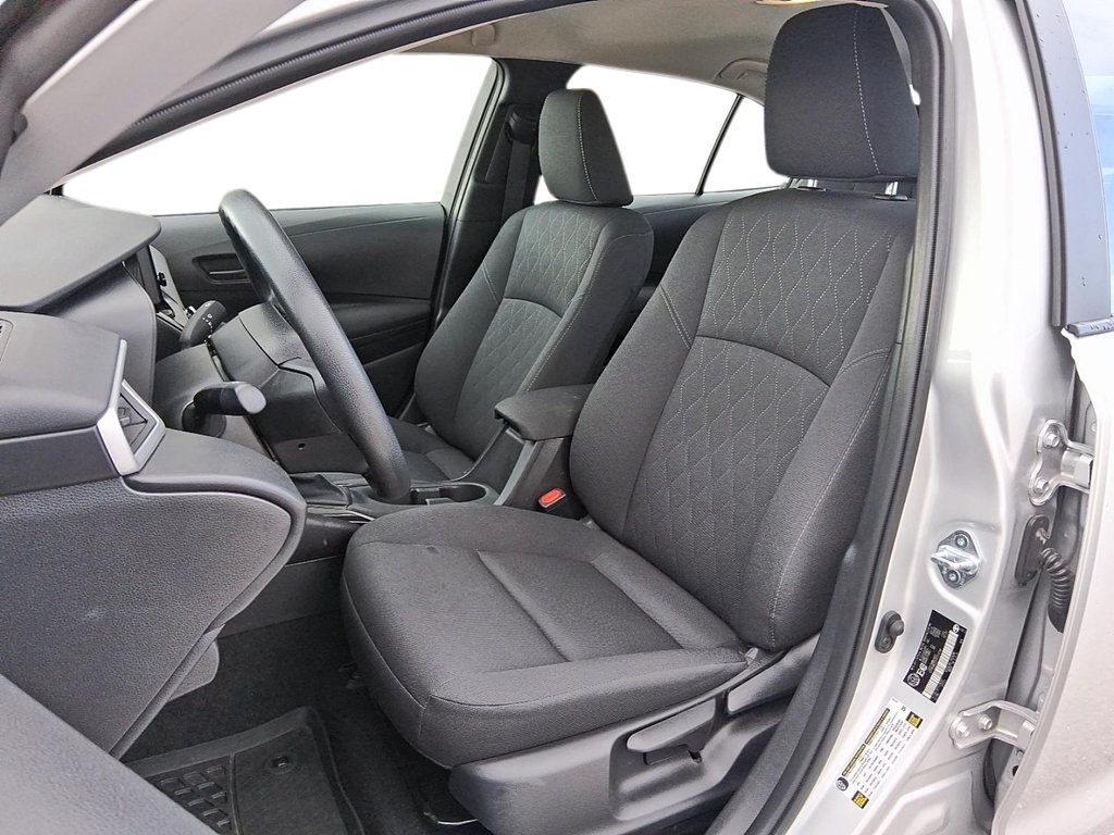 2025 Toyota Corolla LE CVT in Stratford, Ontario - 8 - w1024h768px