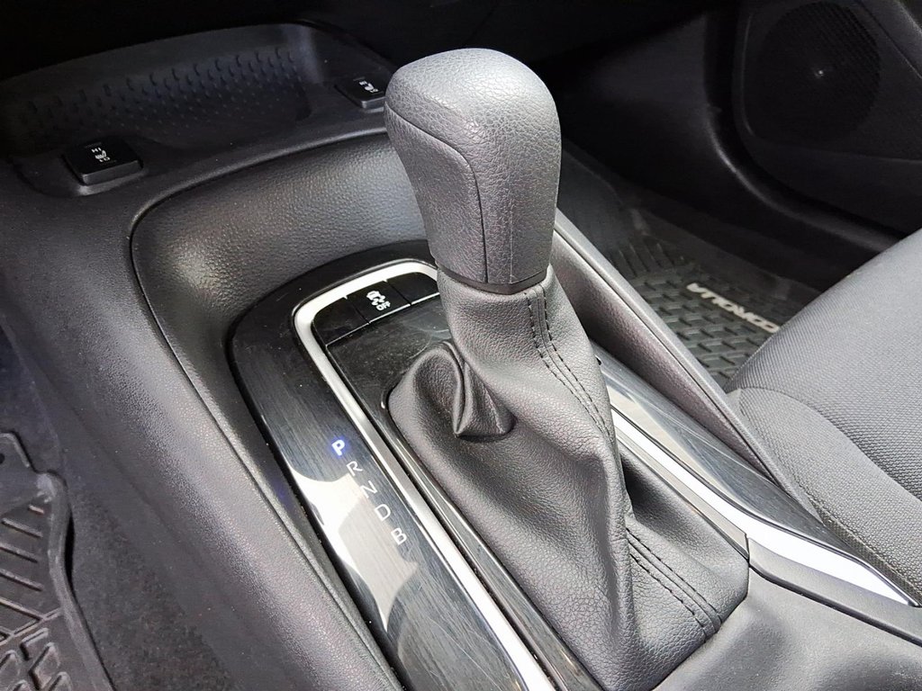 2025 Toyota Corolla LE CVT in Stratford, Ontario - 16 - w1024h768px